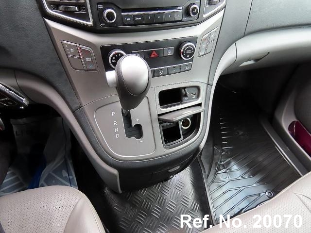  Hyundai / Grand Starex Stock No. 20070